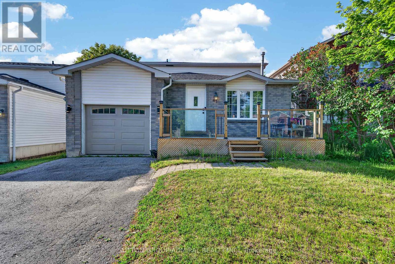 41 Whitehorn Crescent, Barrie, Ontario  L4N 8E4 - Photo 1 - S13512322
