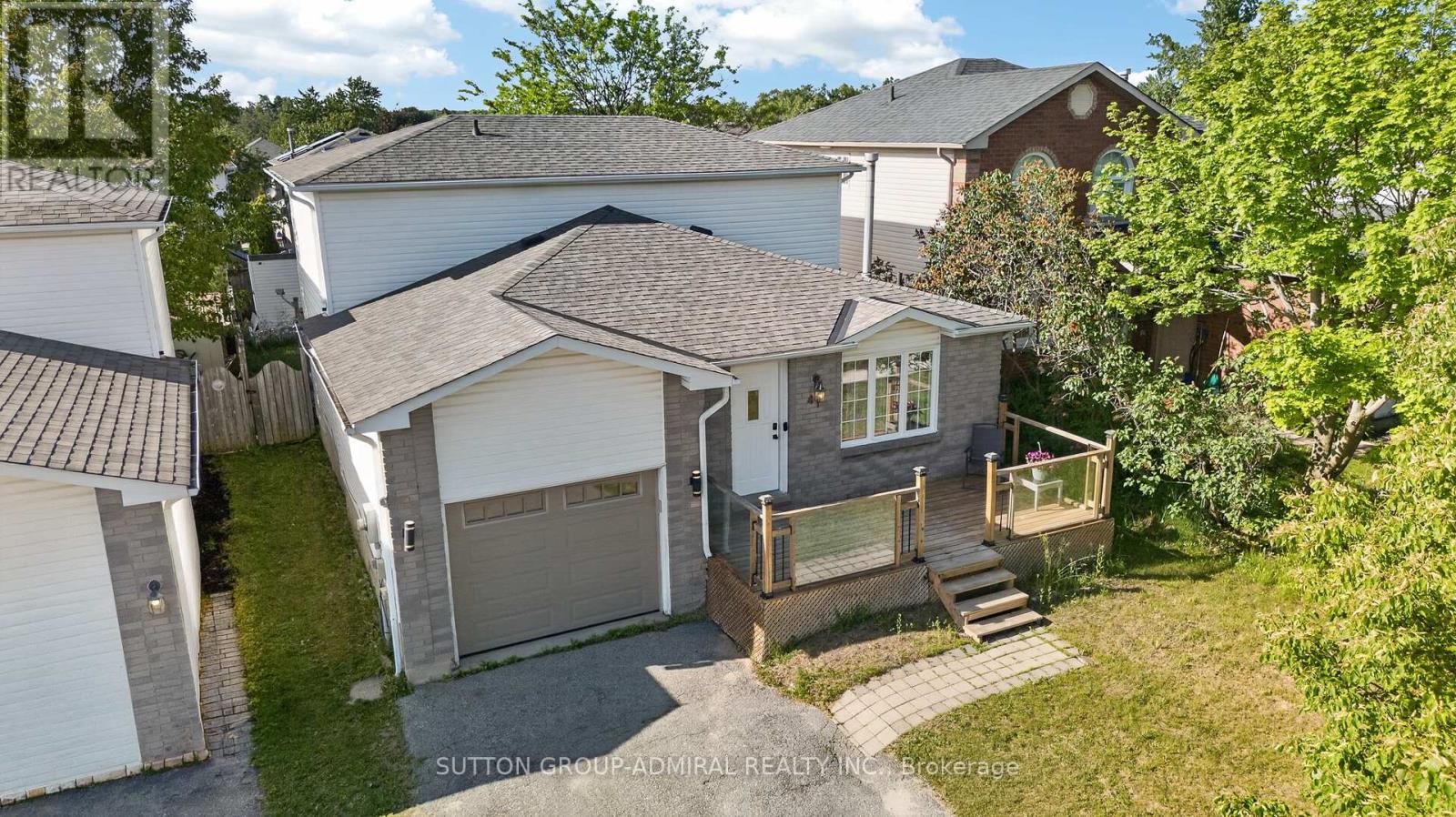 41 Whitehorn Crescent, Barrie, Ontario  L4N 8E4 - Photo 2 - S13512322