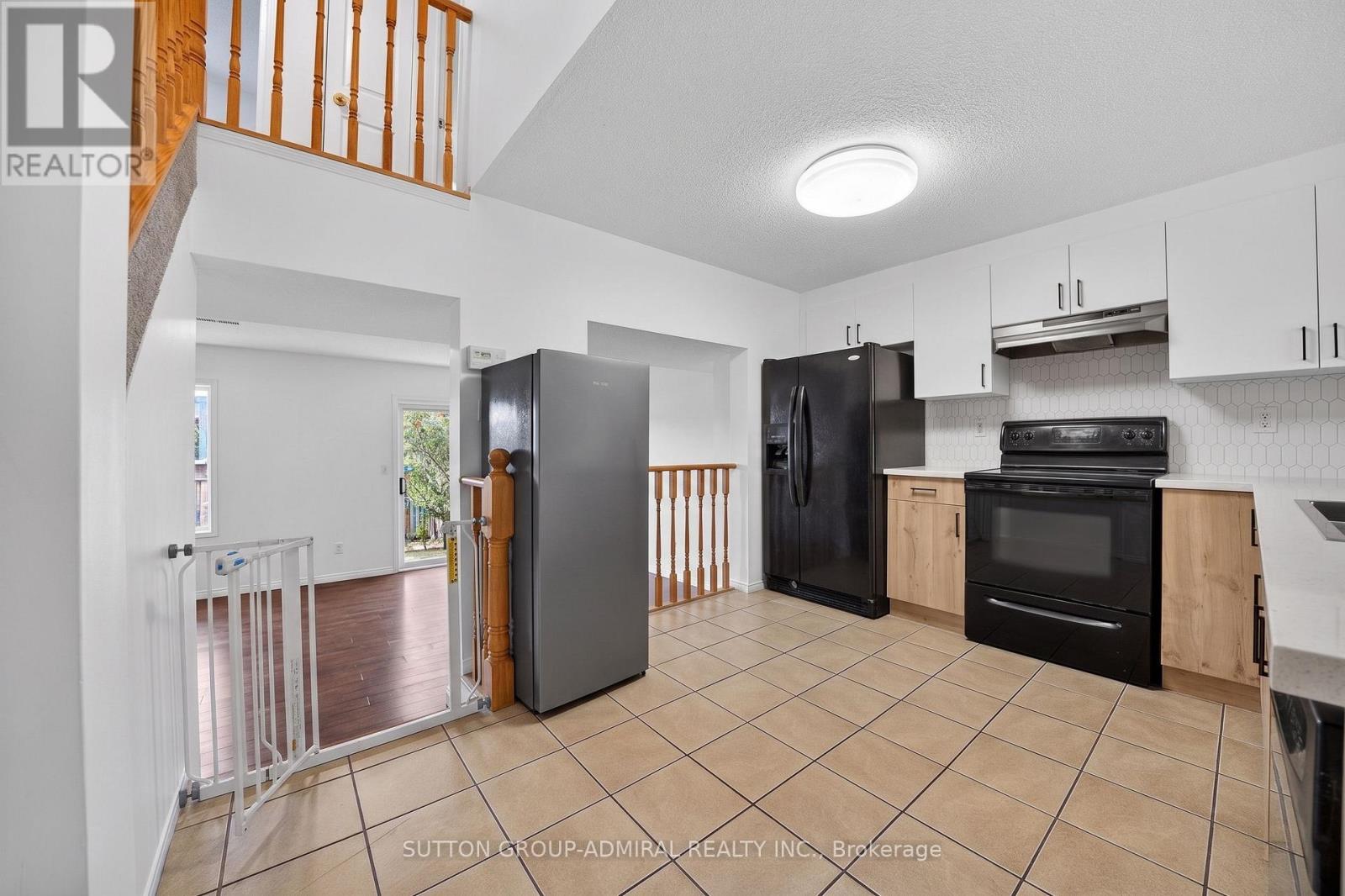 41 Whitehorn Crescent, Barrie, Ontario  L4N 8E4 - Photo 7 - S13512322
