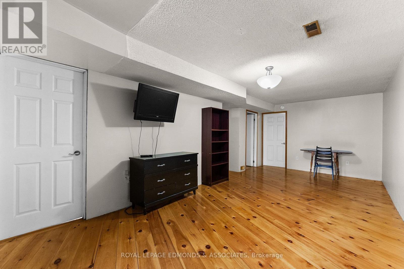 31 Carol Street, Laurentian Valley, Ontario  K8A 6W6 - Photo 23 - X13512586