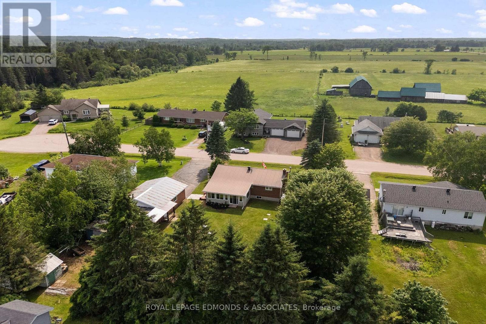 31 Carol Street, Laurentian Valley, Ontario  K8A 6W6 - Photo 34 - X13512586