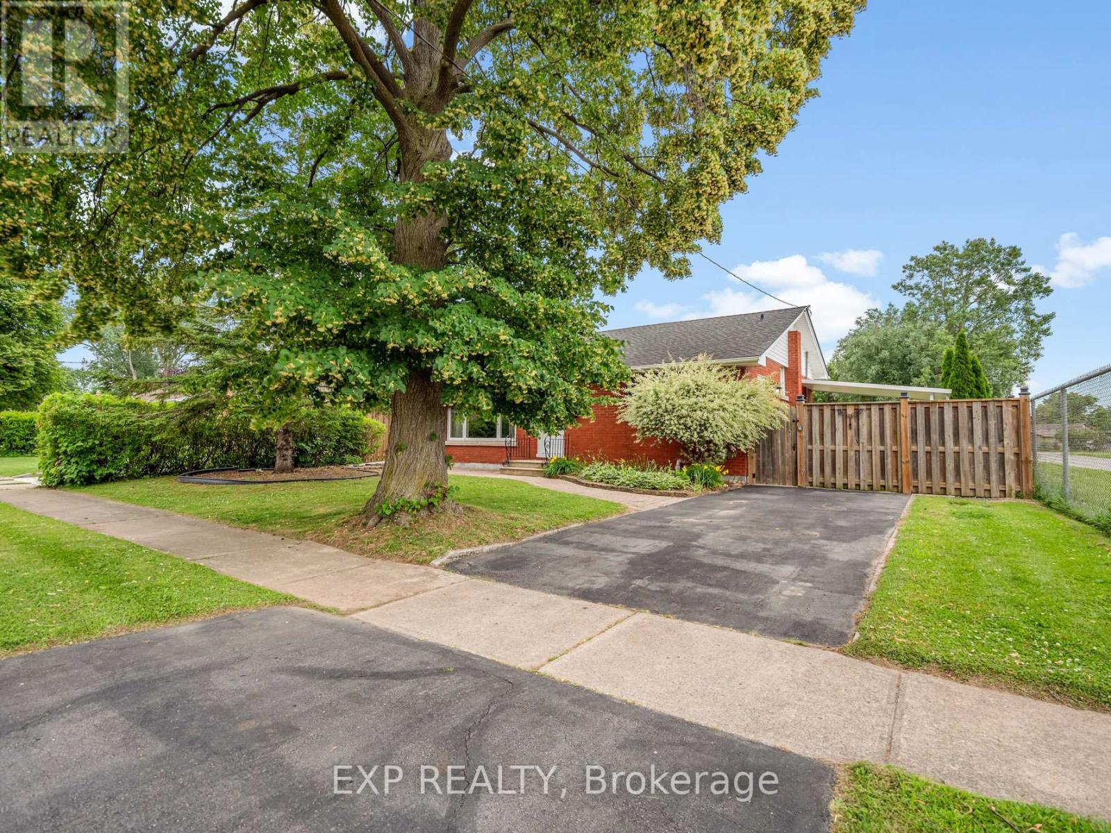 7350 Wilson Court, Niagara Falls, Ontario  L2G 4S1 - Photo 3 - X13512442