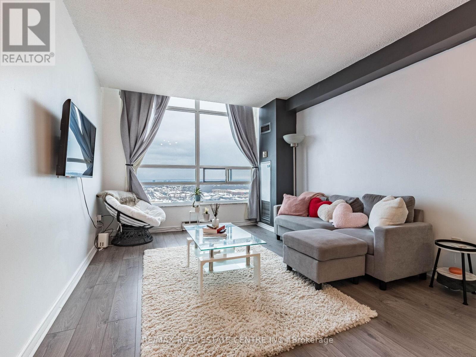 1616 - 250 Webb Drive, Mississauga, Ontario  L5B 3Z4 - Photo 10 - W13512218