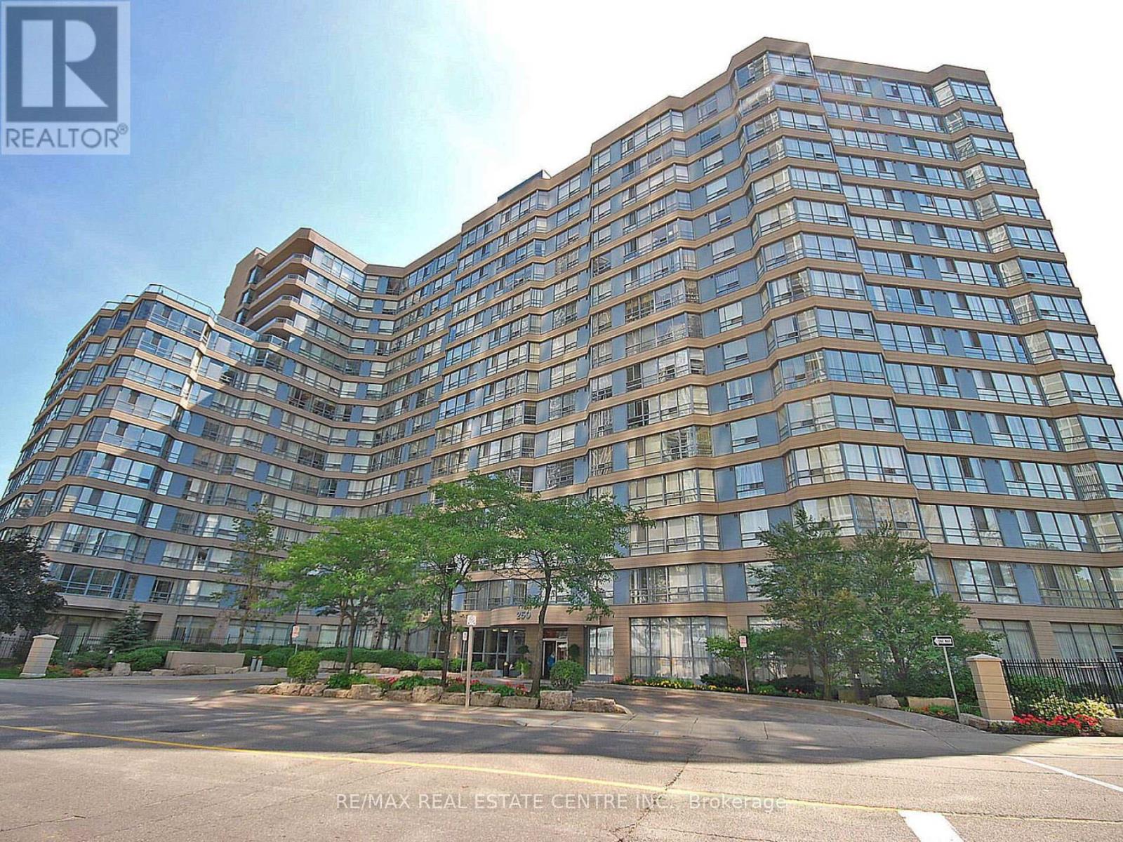 1616 - 250 Webb Drive, Mississauga, Ontario  L5B 3Z4 - Photo 2 - W13512218