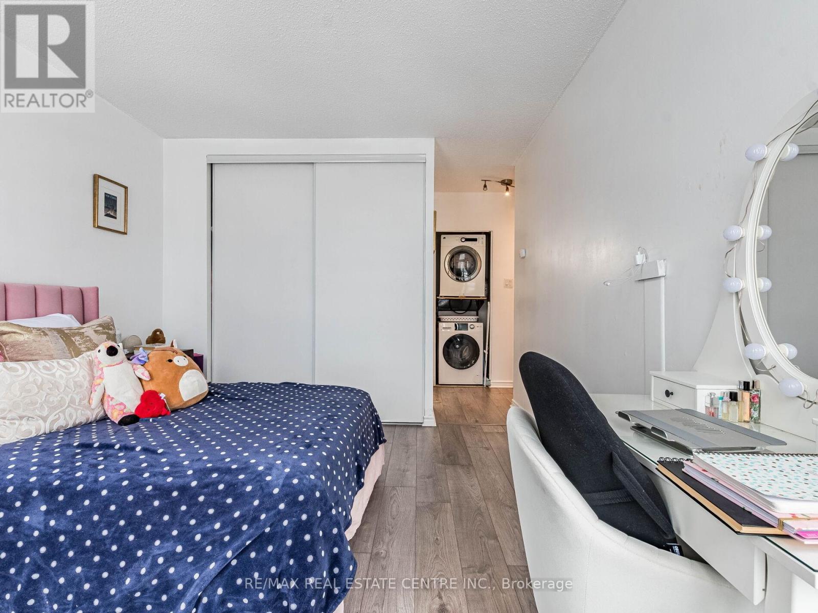 1616 - 250 Webb Drive, Mississauga, Ontario  L5B 3Z4 - Photo 23 - W13512218