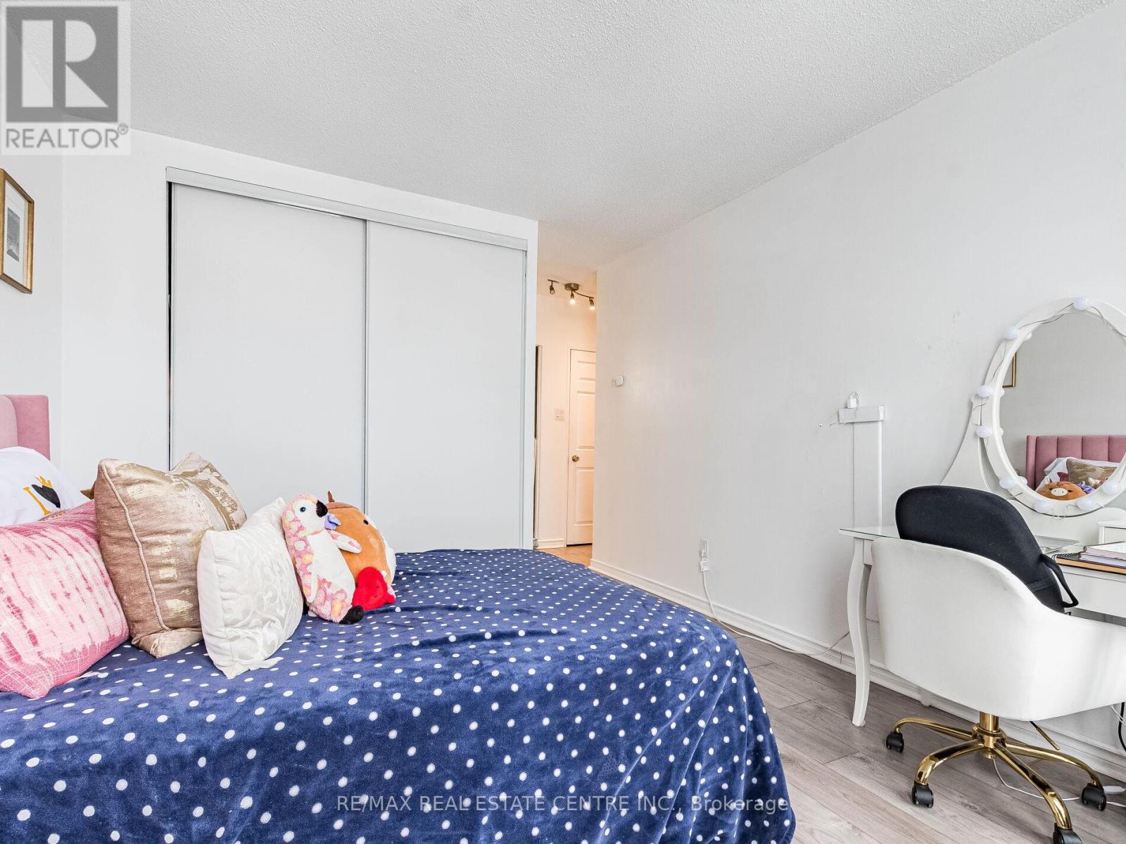 1616 - 250 Webb Drive, Mississauga, Ontario  L5B 3Z4 - Photo 24 - W13512218