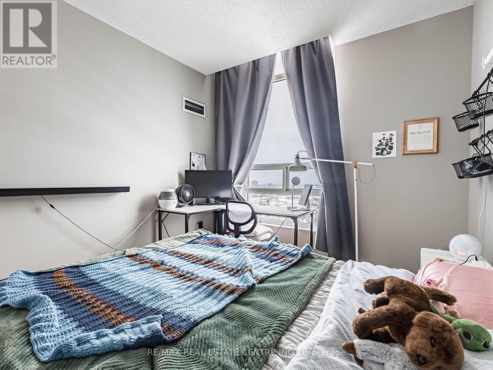 1616 - 250 Webb Drive, Mississauga, Ontario  L5B 3Z4 - Photo 29 - W13512218