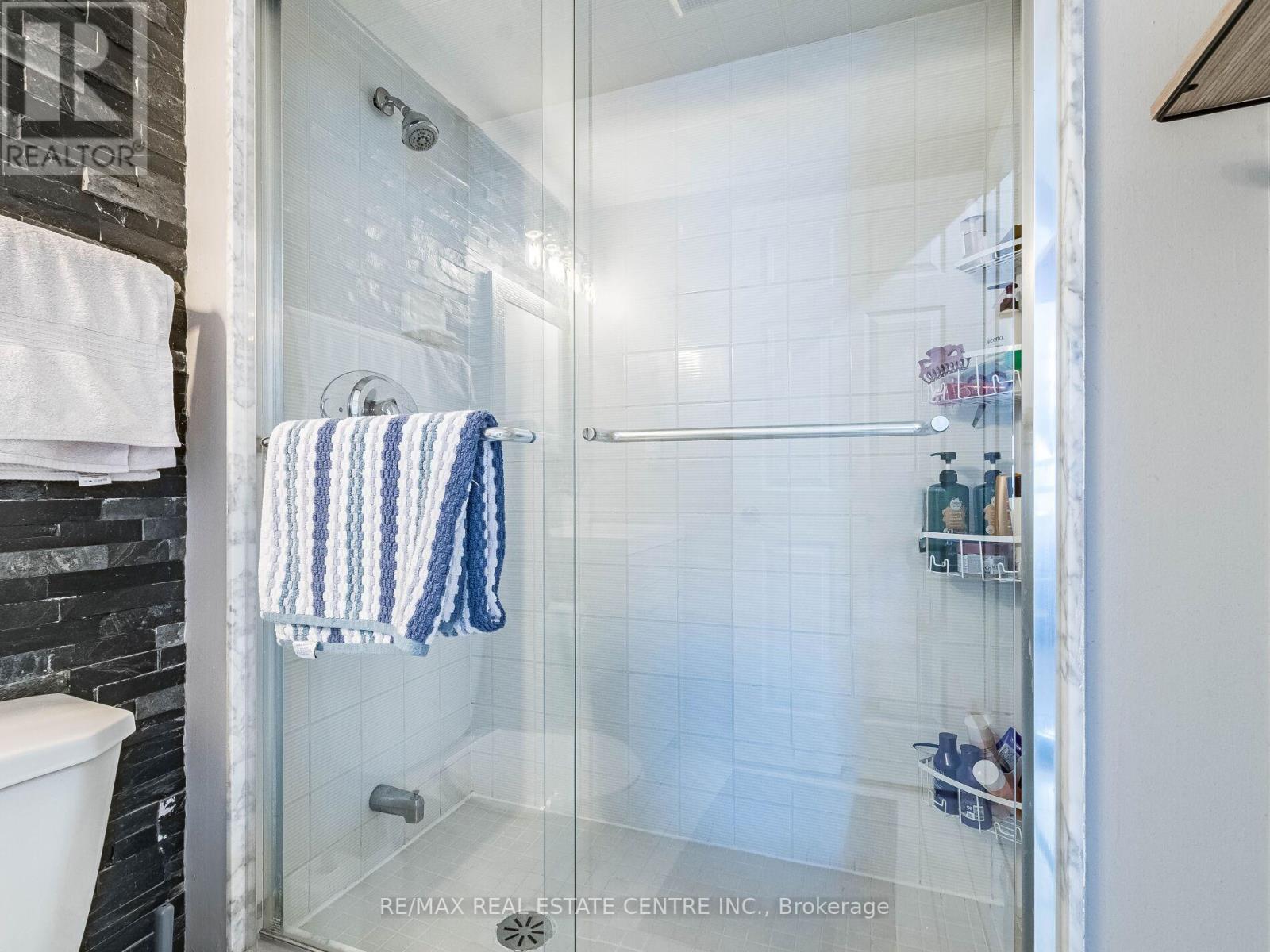 1616 - 250 Webb Drive, Mississauga, Ontario  L5B 3Z4 - Photo 34 - W13512218