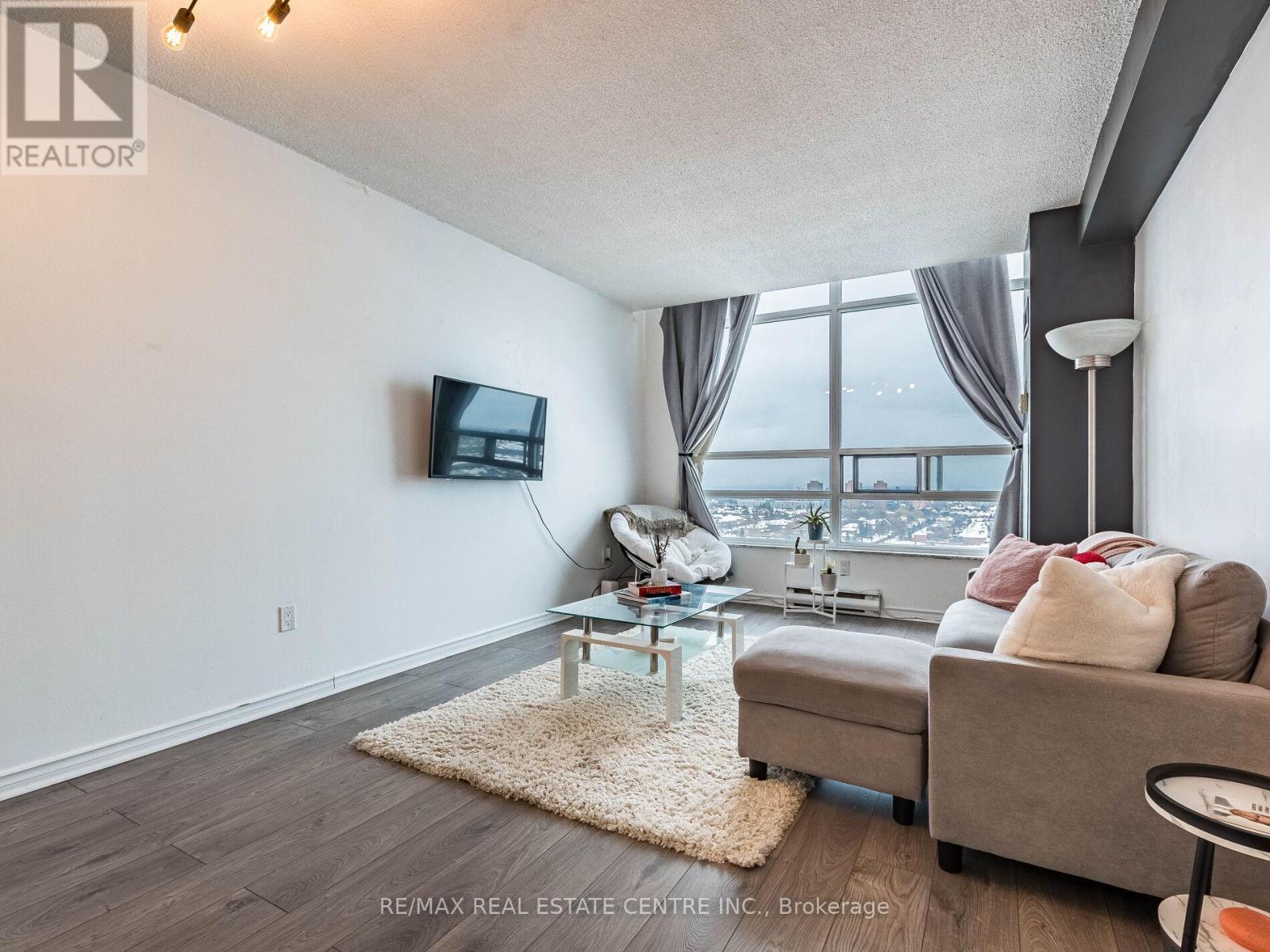 1616 - 250 Webb Drive, Mississauga, Ontario  L5B 3Z4 - Photo 9 - W13512218