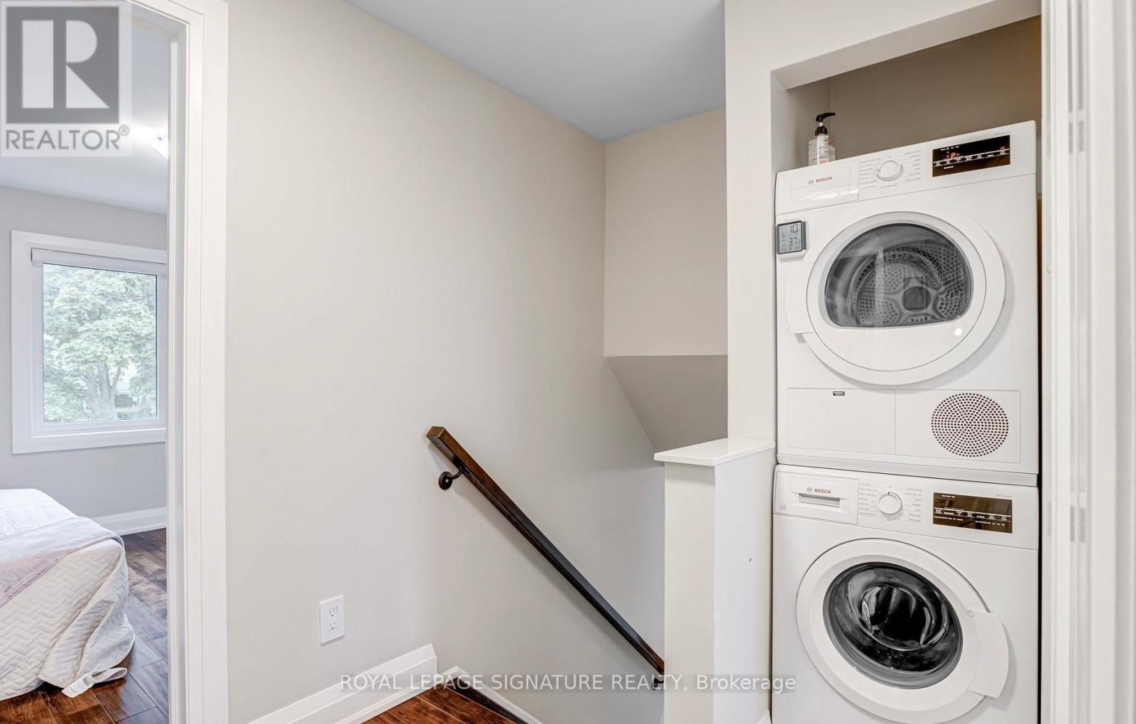 625 Braemore Road, Burlington, Ontario  L7N 3E6 - Photo 4 - W13512260