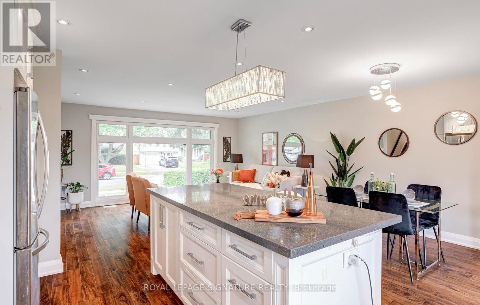 625 Braemore Road, Burlington, Ontario  L7N 3E6 - Photo 6 - W13512260