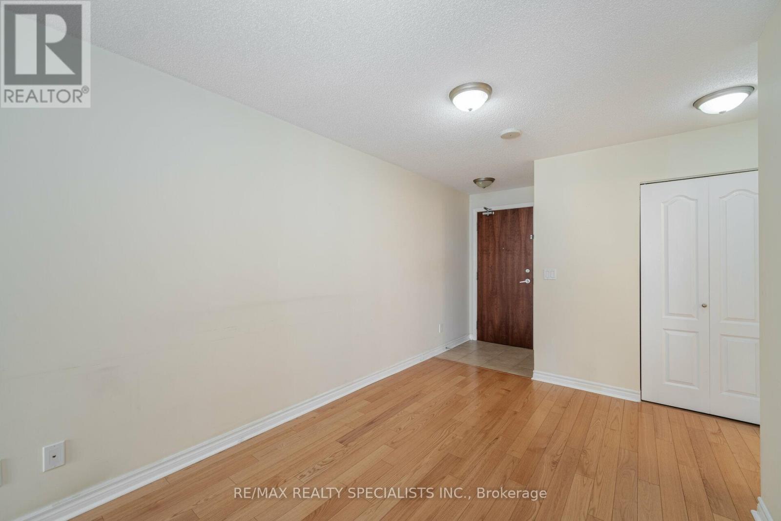 711 - 4090 Living Arts Drive, Mississauga, Ontario  L5B 4M8 - Photo 10 - W13512270