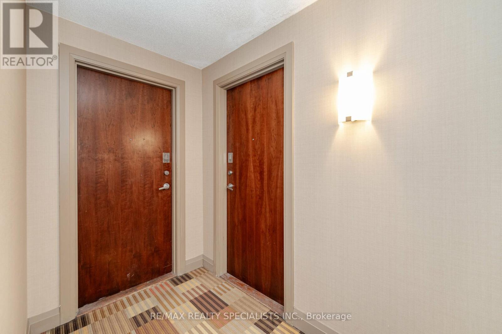 711 - 4090 Living Arts Drive, Mississauga, Ontario  L5B 4M8 - Photo 6 - W13512270
