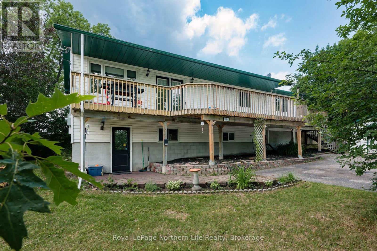 1006 Lakeshore Drive, North Bay, Ontario  P1A 2H3 - Photo 2 - X13512580