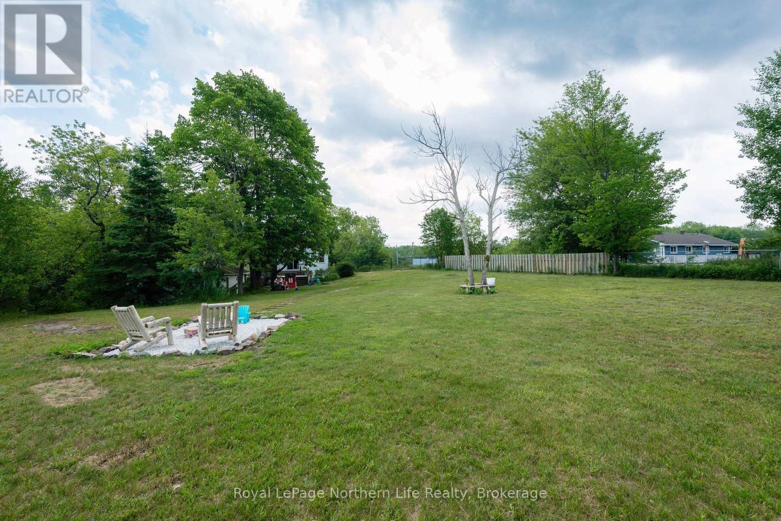 1006 Lakeshore Drive, North Bay, Ontario  P1A 2H3 - Photo 43 - X13512580