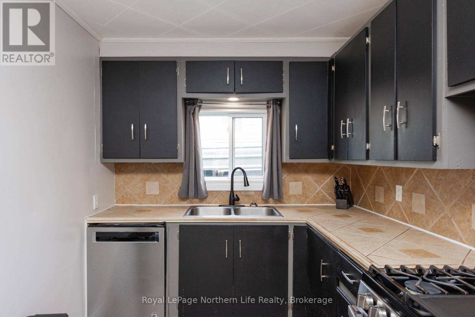 710 Galt Street, North Bay, Ontario  P1B 5N1 - Photo 12 - X13512622