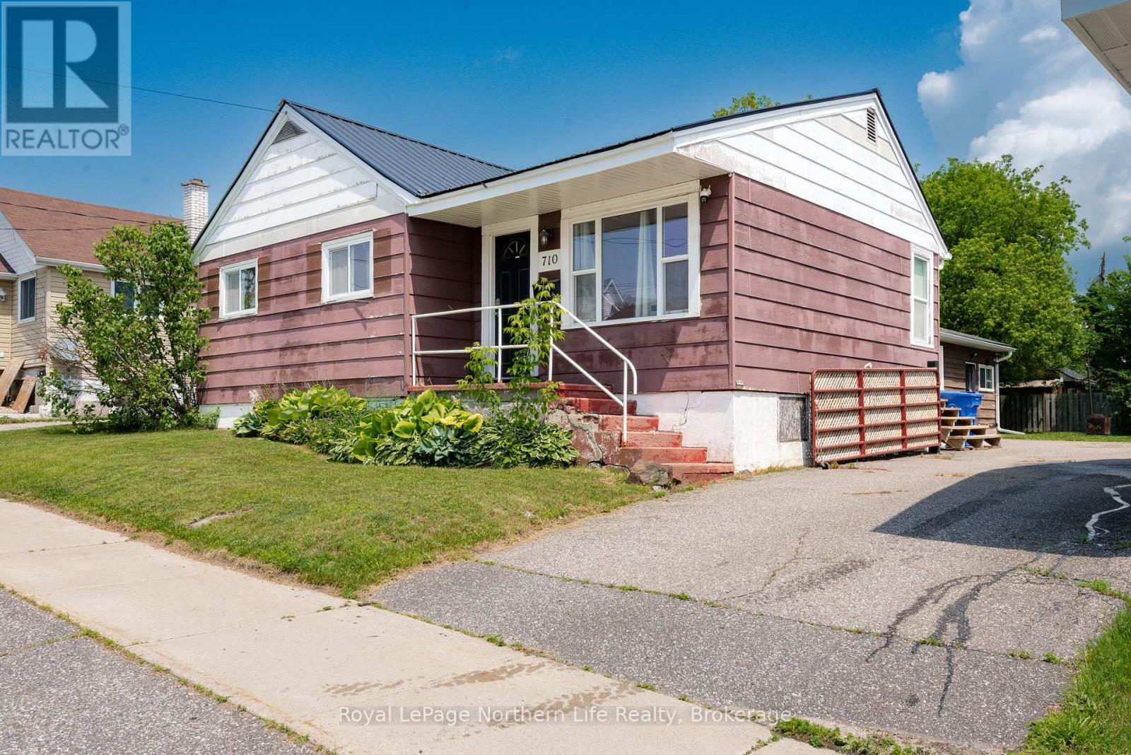 710 Galt Street, North Bay, Ontario  P1B 5N1 - Photo 2 - X13512622
