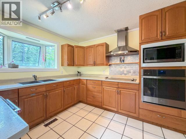 17 Hyland Crescent, Whitehorse, Yukon Y1A 4P6 - Photo 18 - 17450