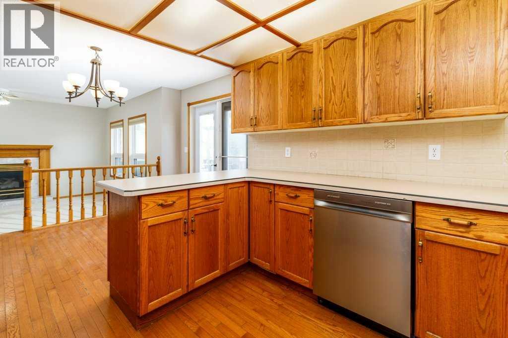 6 Densmore Crescent, Red Deer, Alberta  T4R 2L8 - Photo 10 - A2325873