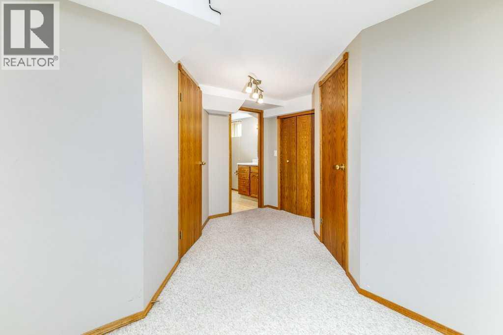 6 Densmore Crescent, Red Deer, Alberta  T4R 2L8 - Photo 33 - A2325873