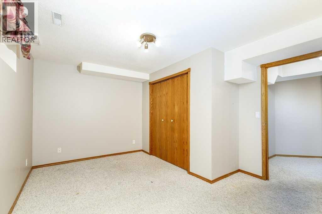 6 Densmore Crescent, Red Deer, Alberta  T4R 2L8 - Photo 29 - A2325873