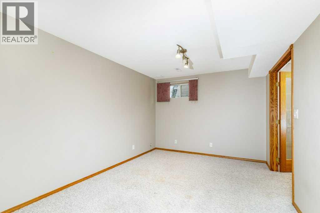 6 Densmore Crescent, Red Deer, Alberta  T4R 2L8 - Photo 30 - A2325873