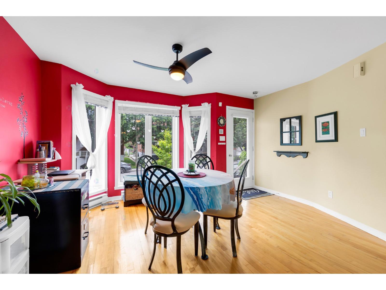 4256 Rue Lacordaire Montréal (Mercier/Hochelaga-Maisonneuve) Quebec Canada H1M2P1 3