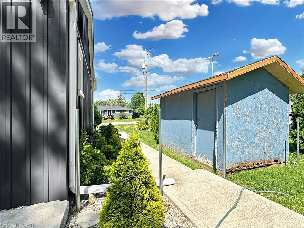 21 Fife Street W, Caledonia, Ontario  N3W 1J1 - Photo 12 - 40844088
