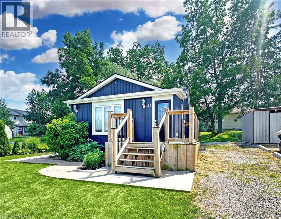 21 Fife Street W, Caledonia, Ontario  N3W 1J1 - Photo 2 - 40844088