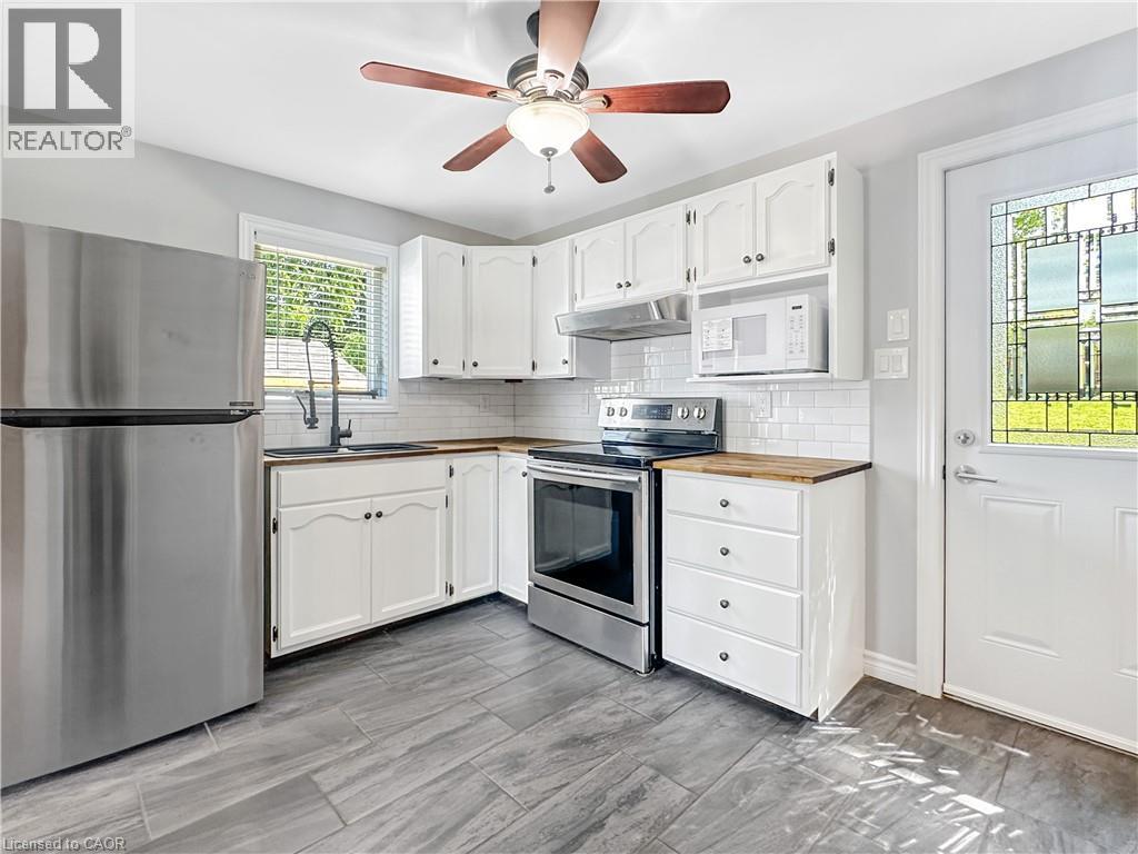 21 Fife Street W, Caledonia, Ontario  N3W 1J1 - Photo 6 - 40844088