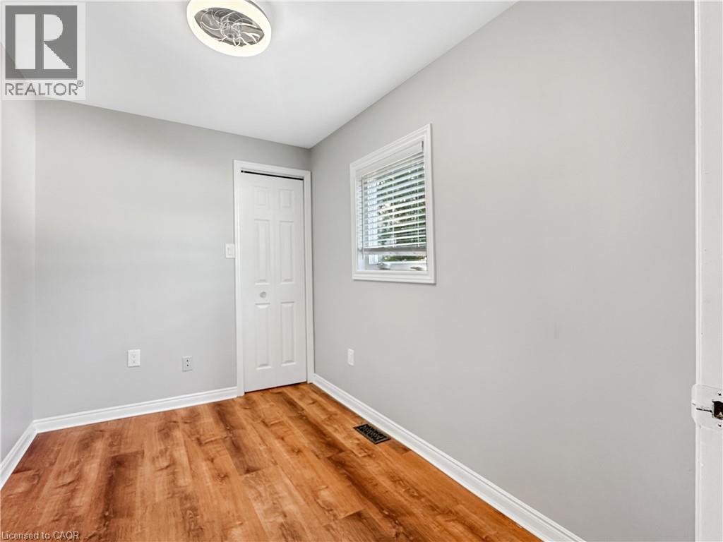21 Fife Street W, Caledonia, Ontario  N3W 1J1 - Photo 8 - 40844088