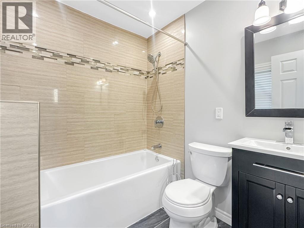 21 Fife Street W, Caledonia, Ontario  N3W 1J1 - Photo 9 - 40844088