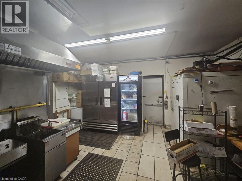 2779 Rutledge Road Unit# 4, Sydenham, Ontario  K0H 2T0 - Photo 3 - 40841320