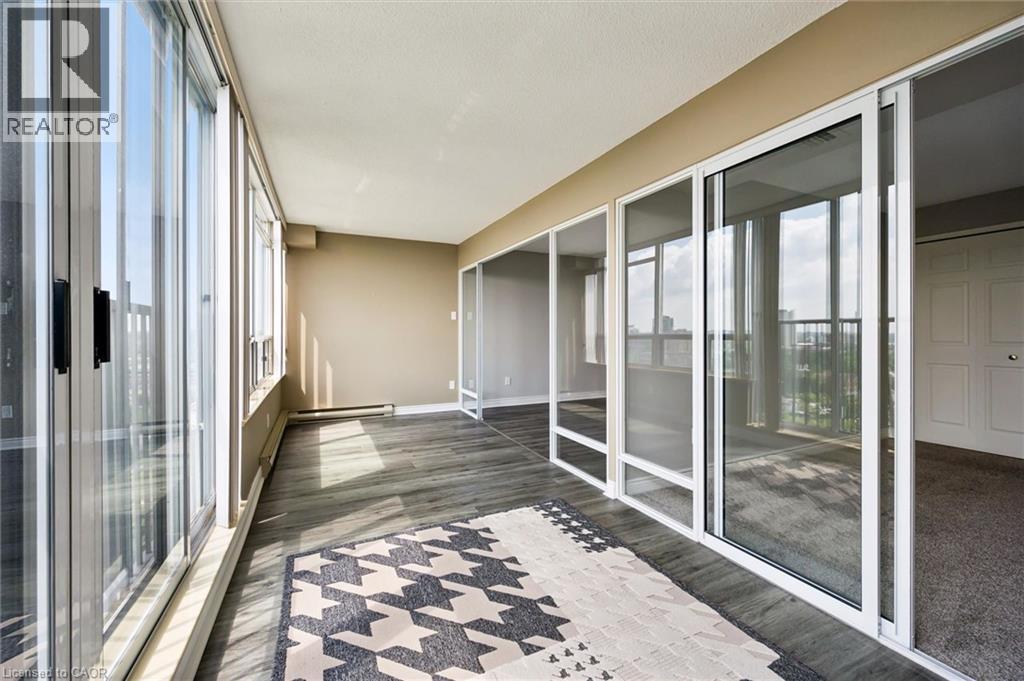 6 Willow Street Unit# 2203, Waterloo, Ontario  N2J 4S3 - Photo 29 - 40842864