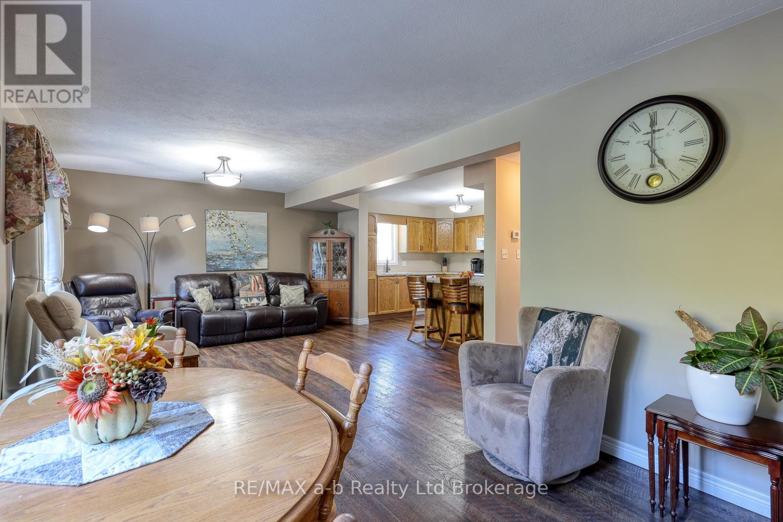 11 Cornish Crescent, Ingersoll, Ontario N5C 4C9 - Photo 8 - X13512640