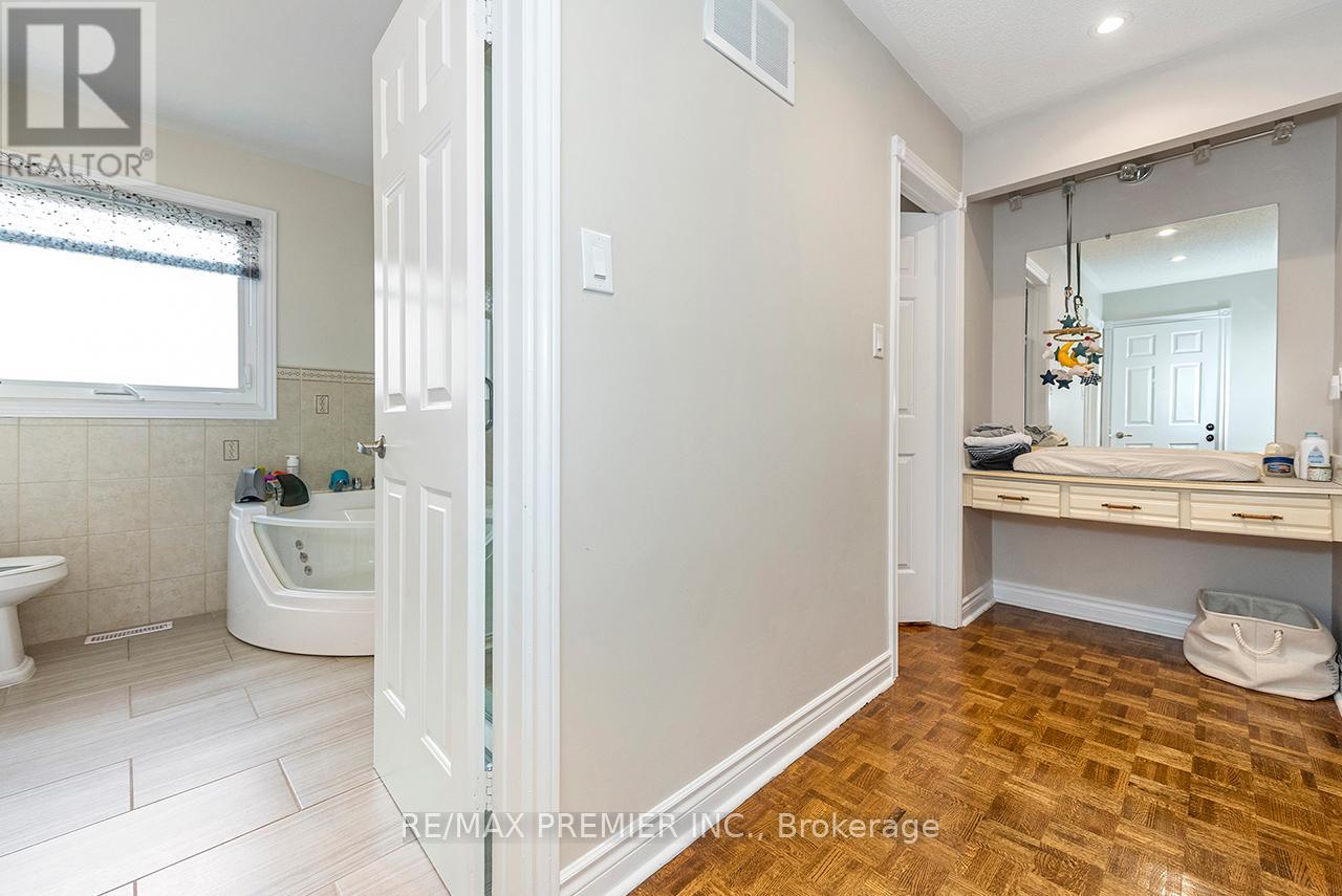 4 Bourbon Road, Vaughan, Ontario  L4L 6Y6 - Photo 26 - N13511534