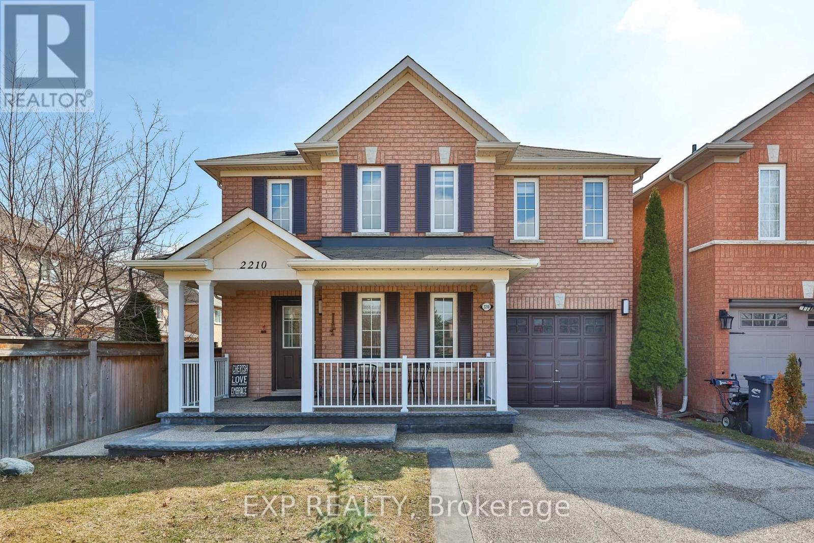 2210 FAIRMOUNT DRIVE, Oakville, Ontario