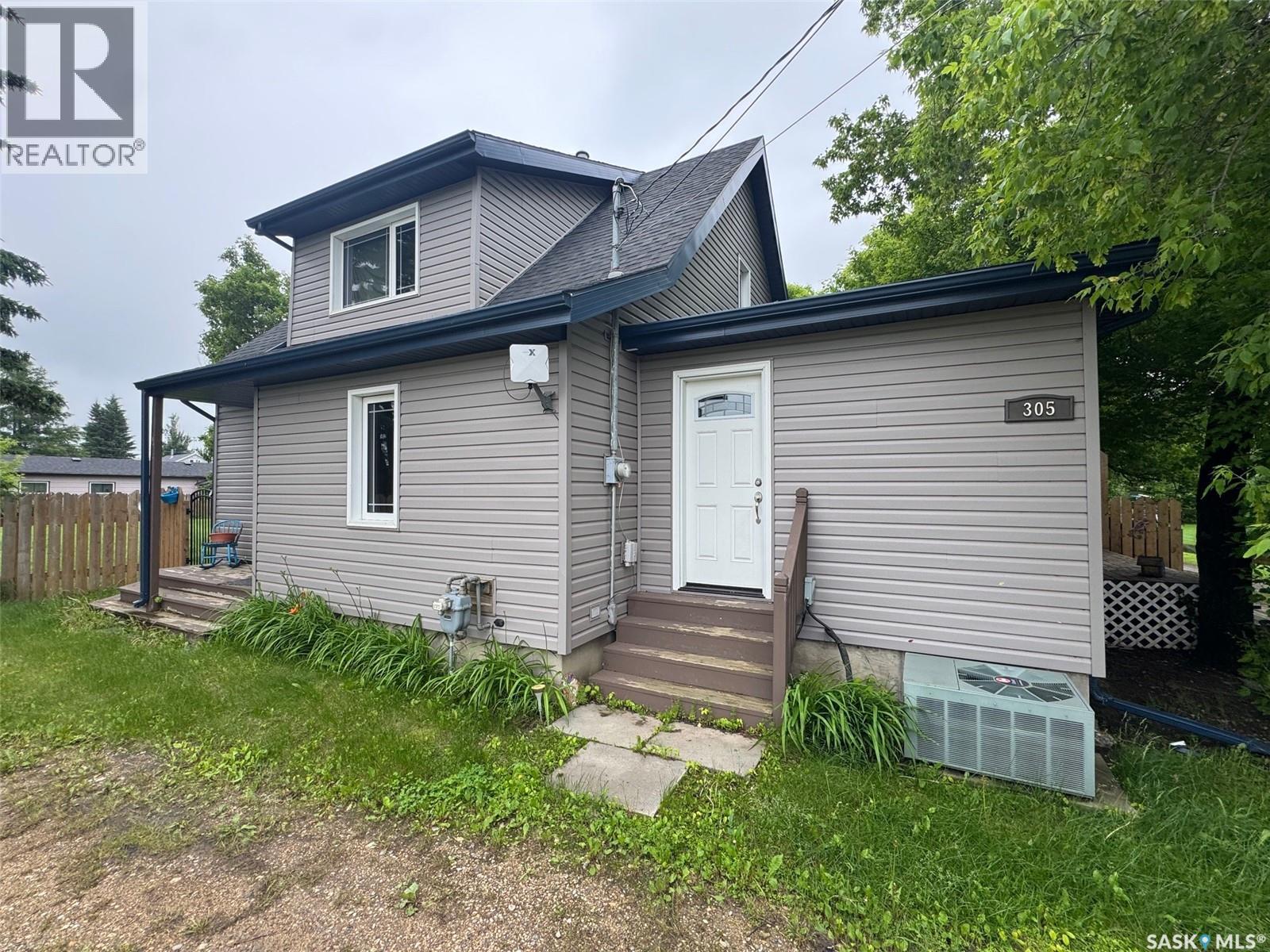305 2nd STREET N, Spalding, Saskatchewan