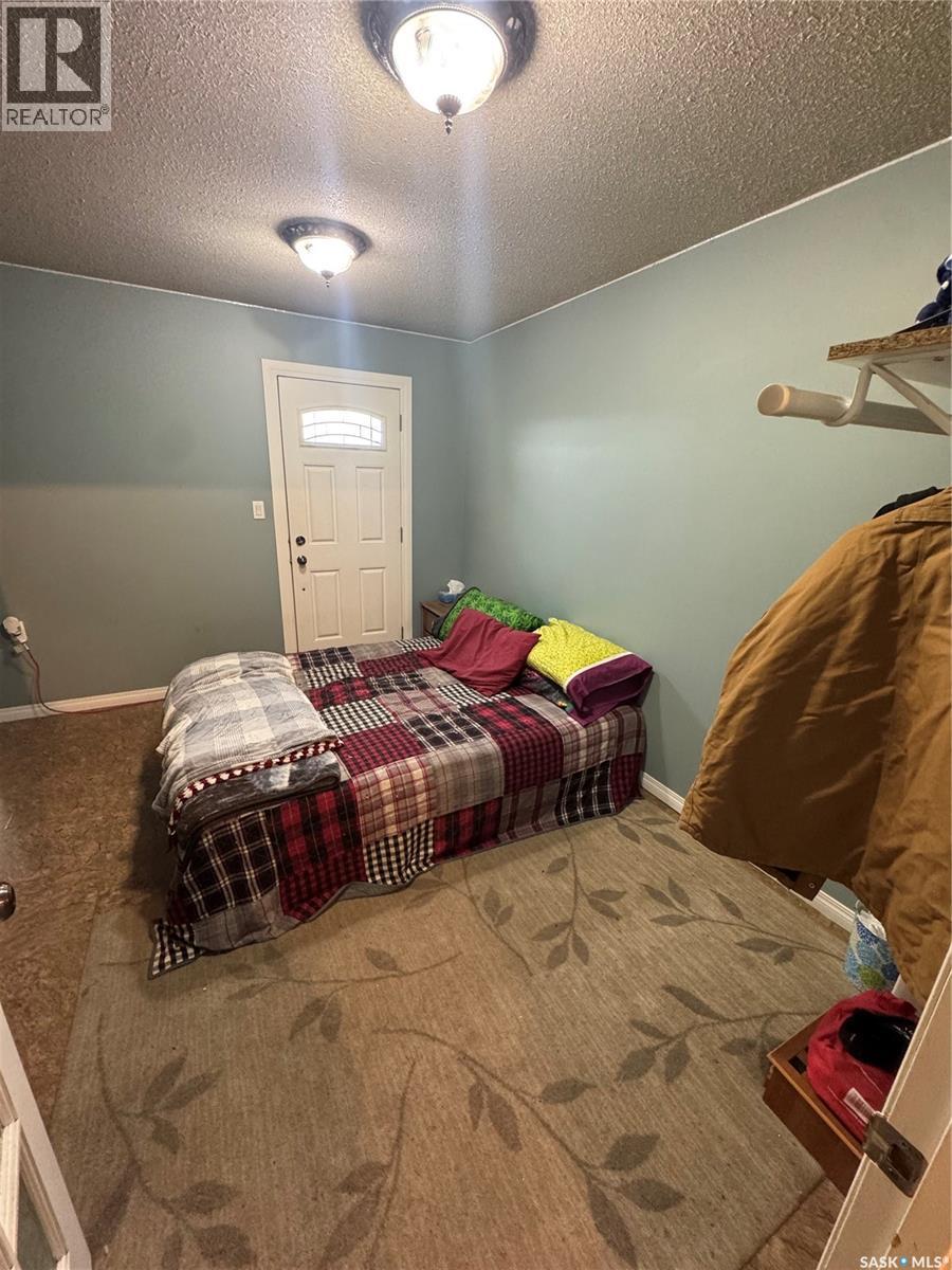 305 2nd Street N, Spalding, Saskatchewan  S0K 4C0 - Photo 15 - SK041264