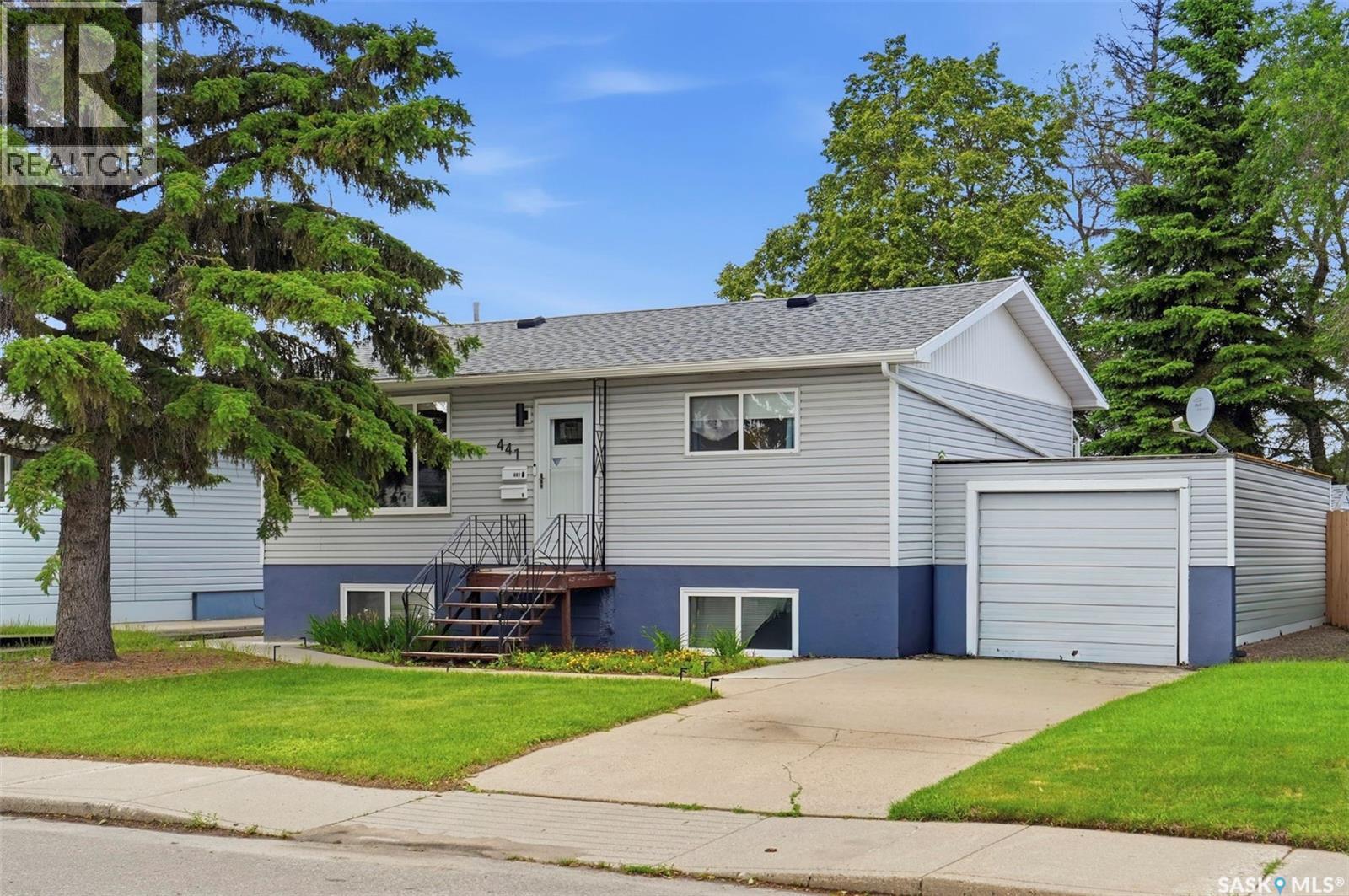 441 Vancouver Avenue N, Saskatoon, Saskatchewan  S7L 4J8 - Photo 1 - SK041243