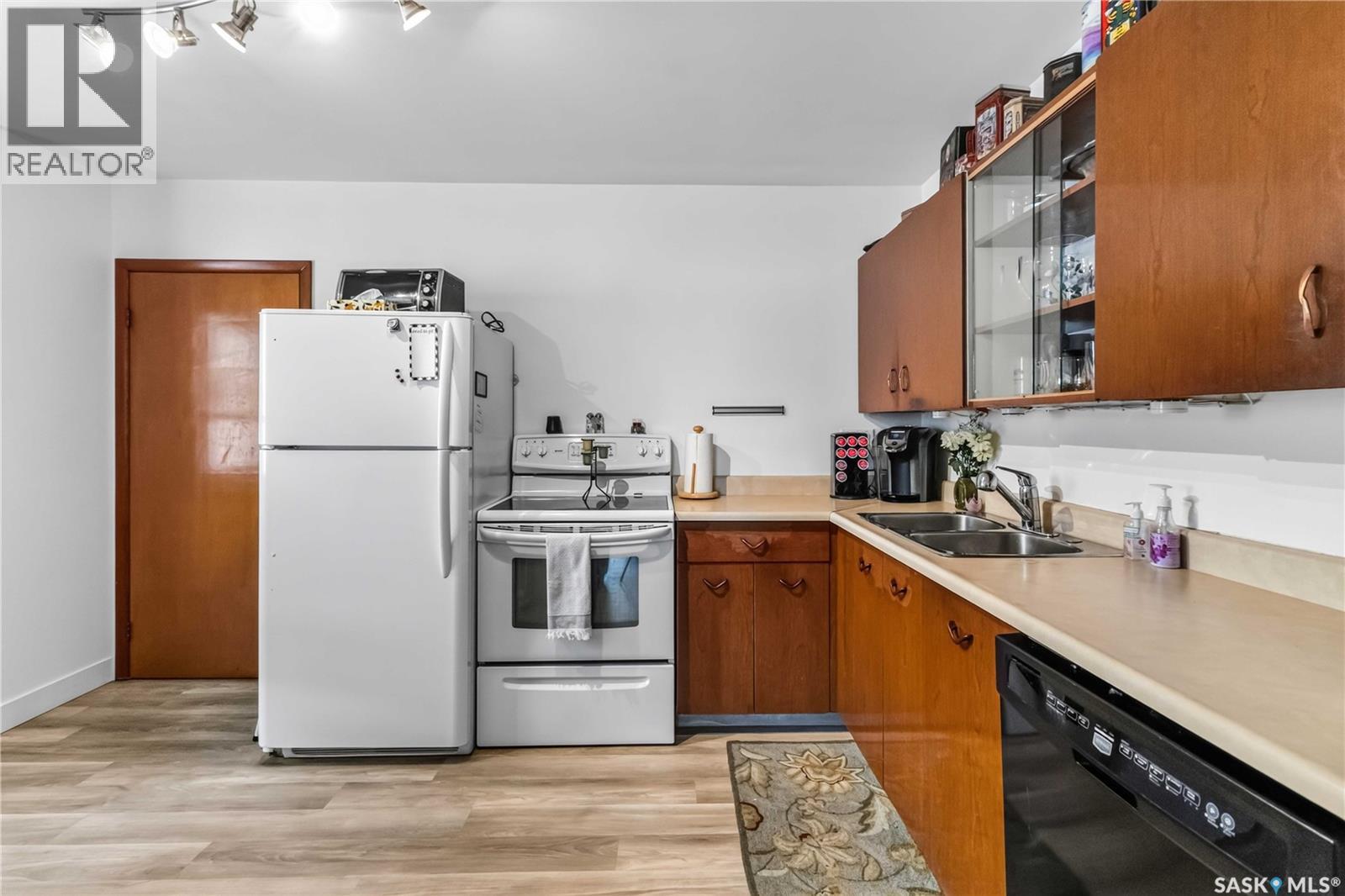 513 W Avenue N, Saskatoon, Saskatchewan  S7L 3H2 - Photo 12 - SK041095