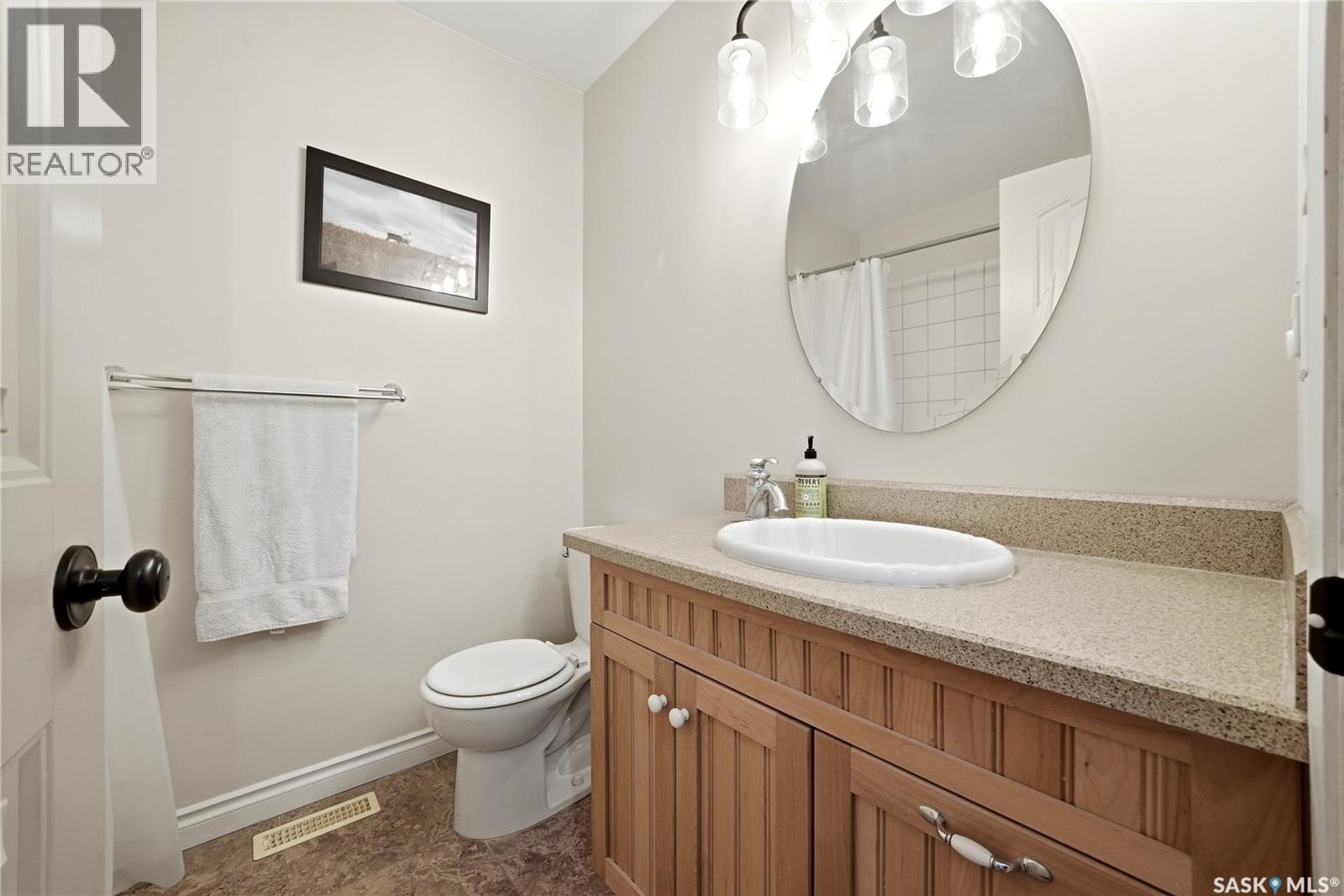 155 Qu'appelle Drive, Lumsden, Saskatchewan  S0G 3C0 - Photo 21 - SK041005