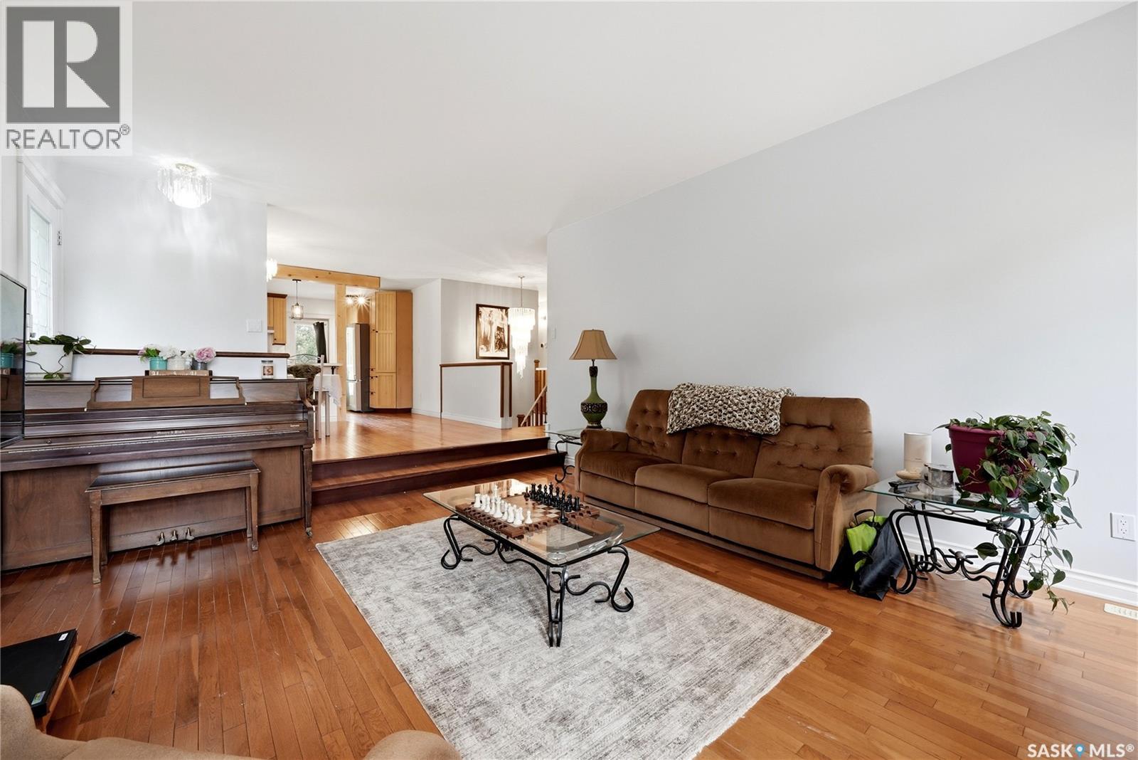 155 Qu'appelle Drive, Lumsden, Saskatchewan  S0G 3C0 - Photo 6 - SK041005