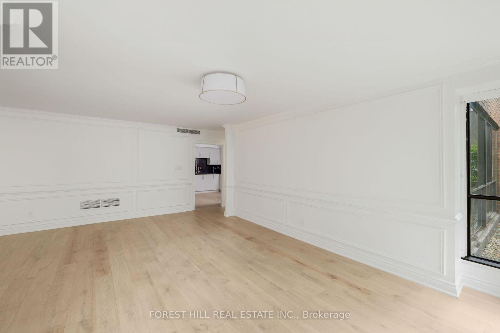 404 - 164 Cumberland Street, Toronto, Ontario  M5R 1A8 - Photo 13 - C13512454