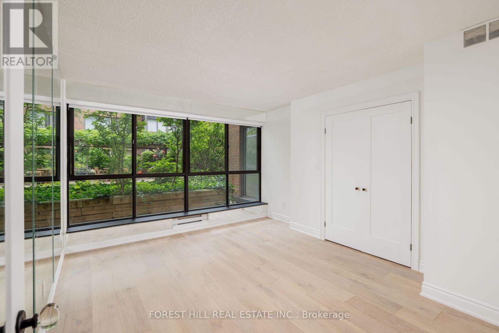 404 - 164 Cumberland Street, Toronto, Ontario  M5R 1A8 - Photo 27 - C13512454