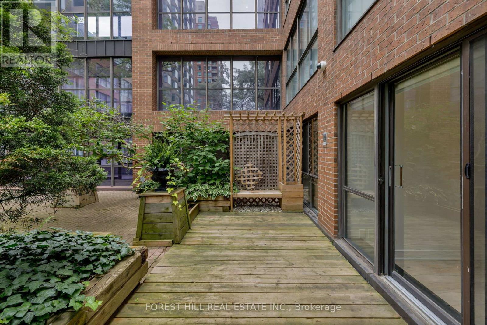 404 - 164 Cumberland Street, Toronto, Ontario  M5R 1A8 - Photo 36 - C13512454