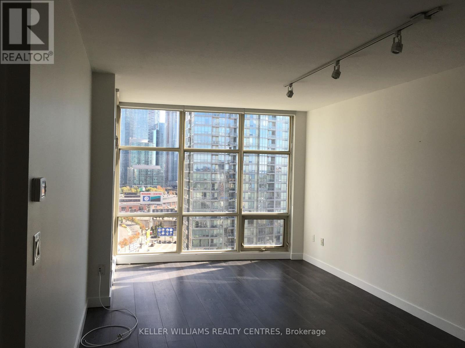 1907 - 35 Mariner Terrace, Toronto, Ontario  M5V 3V9 - Photo 15 - C13512610