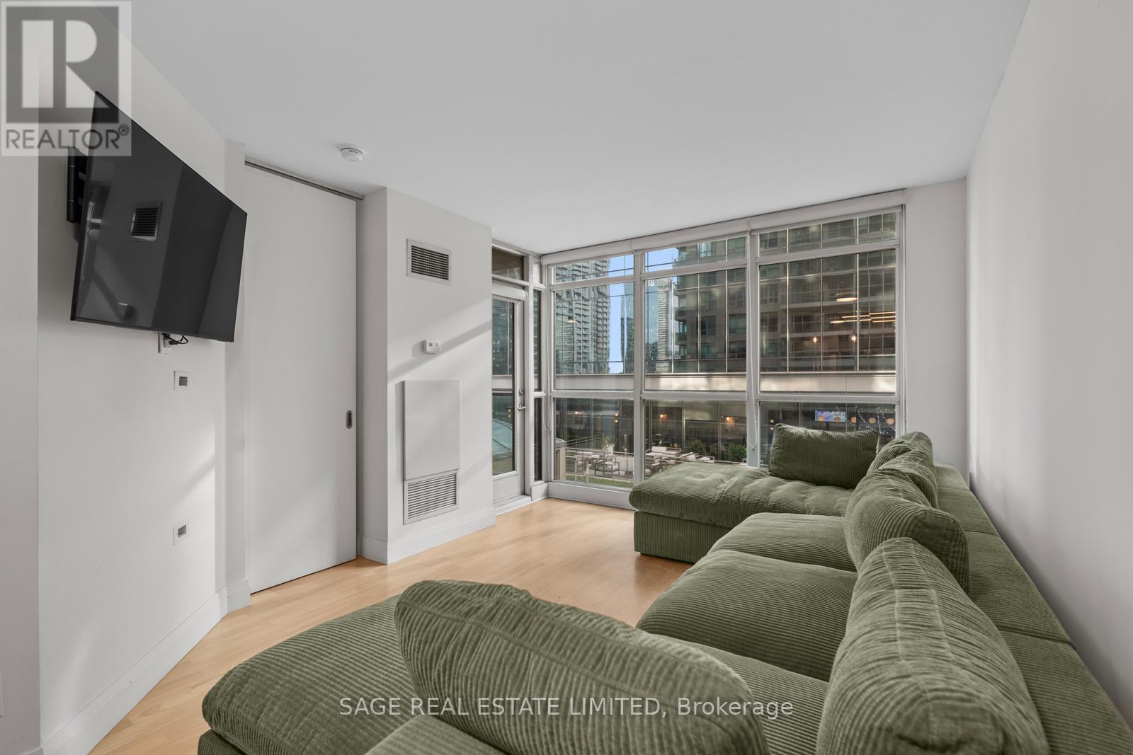 815 - 18 Yonge Street, Toronto, Ontario  M5E 1Z8 - Photo 12 - C13512682