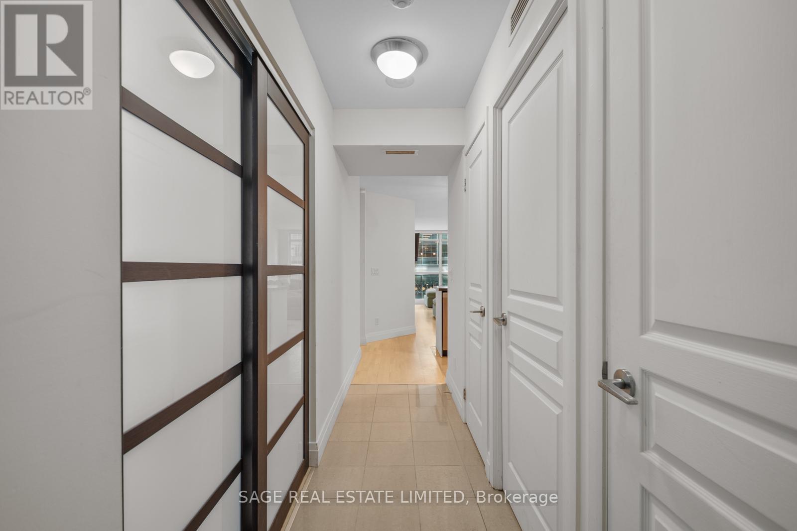815 - 18 Yonge Street, Toronto, Ontario  M5E 1Z8 - Photo 17 - C13512682