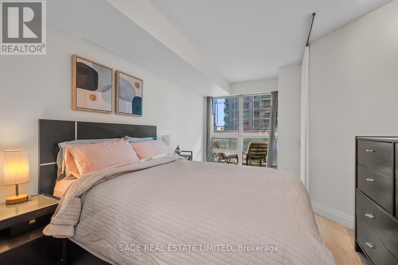 815 - 18 Yonge Street, Toronto, Ontario  M5E 1Z8 - Photo 22 - C13512682